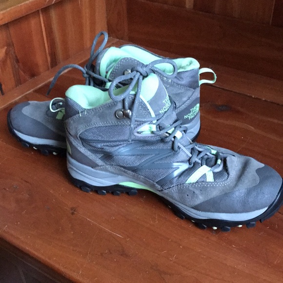 Ankles Boots 🥾 - Picture 5 of 7